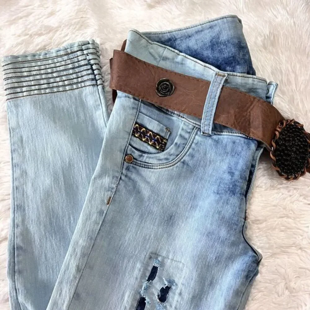 Bambu Women's Jeans‎ Stretch Skinny Destroyed Denim with Belt - 9 US 14 Colombia